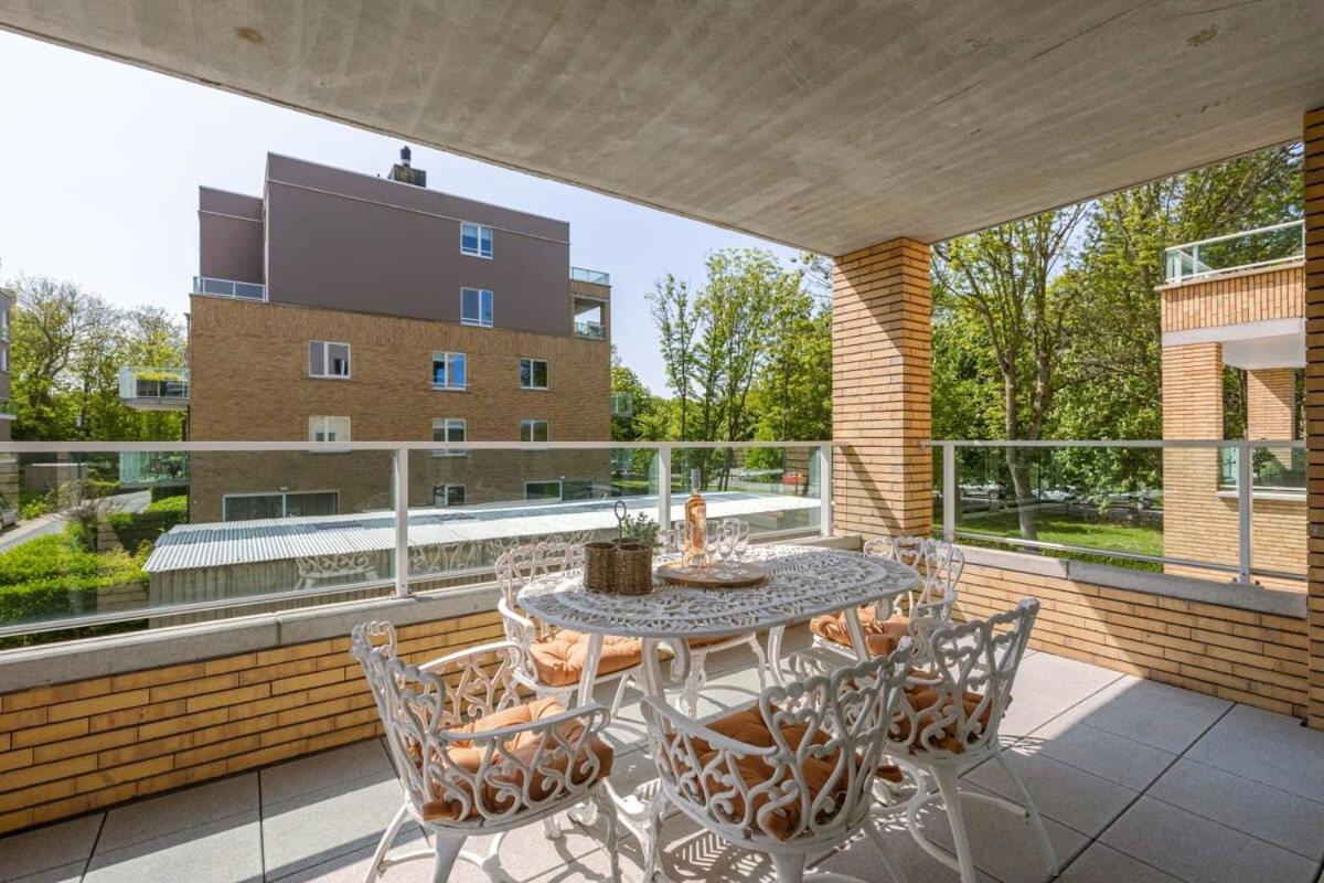 Huswell - A Luminous Apartment Near The Marina Ostend Exterior photo